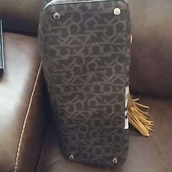 Purse - Picture 5 of 5